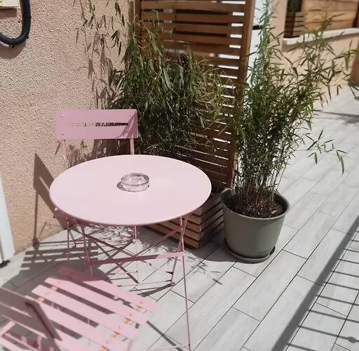 Duplex De 24m2 Classe 2 Etoiles A 2km D'aubenas Aubenas