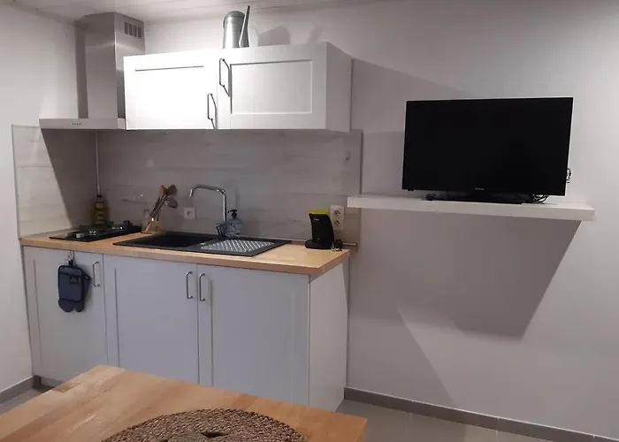 Apartment Duplex De 24m2 Classe 2 Etoiles A 2km D'aubenas