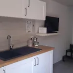 Duplex De 24m2 Classé 2 étoiles à 2km D'aubenas * Aubenas