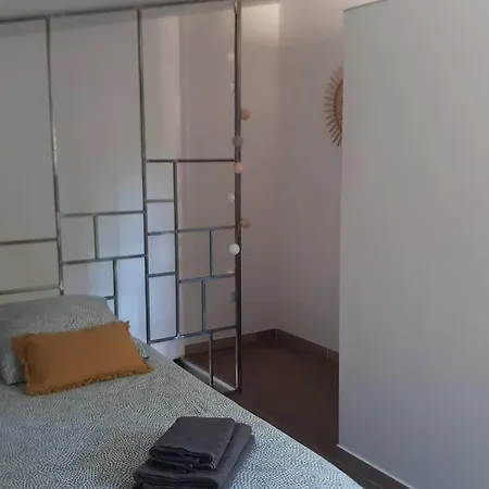 Apartment Duplex De 24m2 Classe 2 Etoiles A 2km D'aubenas
