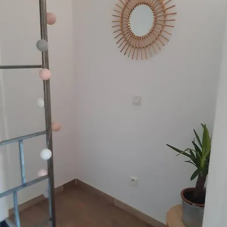 Apartment Duplex De 24m2 Classe 2 Etoiles A 2km D'aubenas *