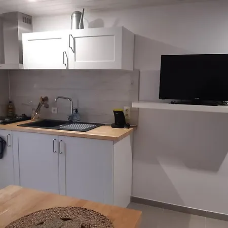Apartment Duplex De 24m2 Classe 2 Etoiles A 2km D'aubenas