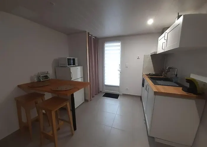 Duplex De 24m2 Classe 2 Etoiles A 2km D'aubenas Aubenas